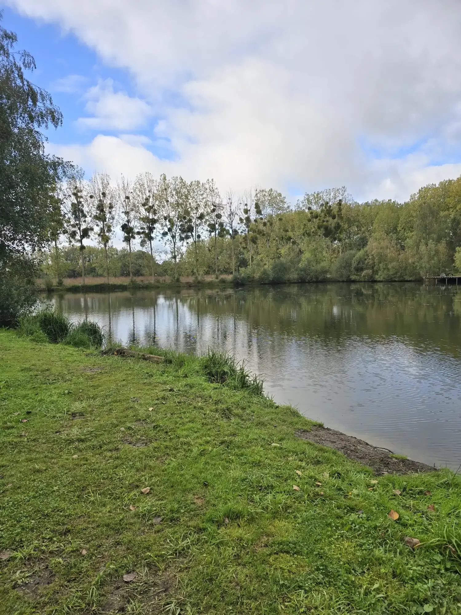 Poste de pêche d'un des étangs de Noute Etang